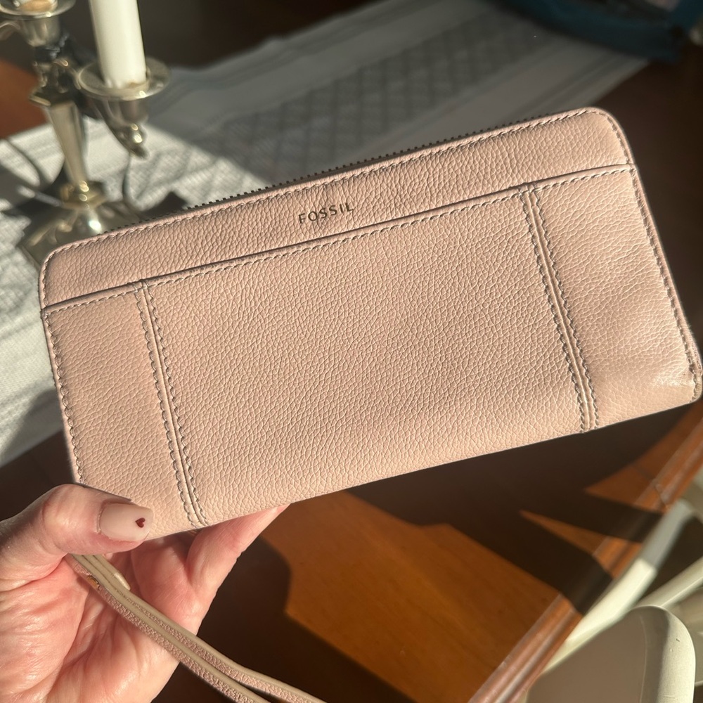 Fossil Blush Pink Women's Wallet